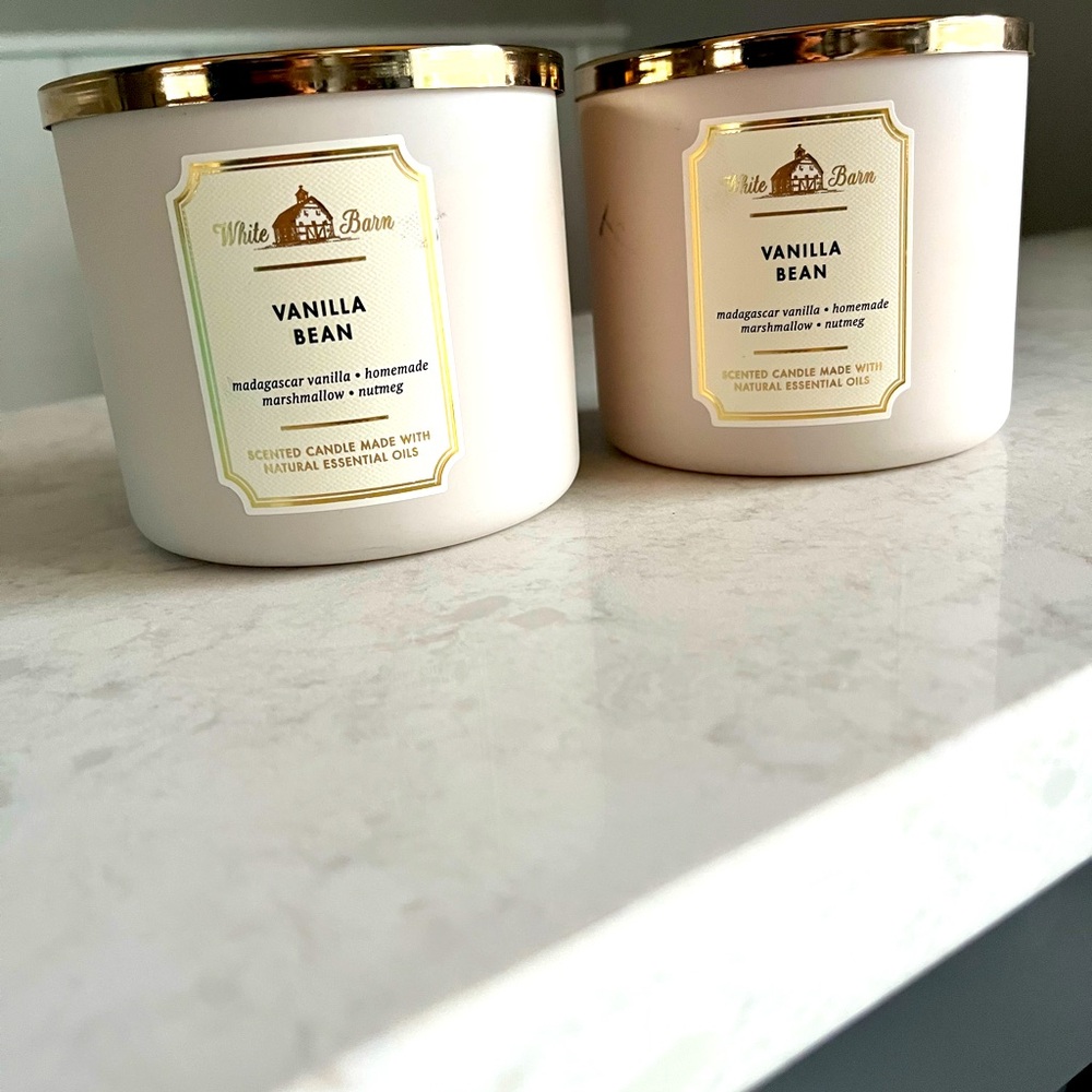 NWT Vanilla Bean Bath & Body Works 3-Wick Candle